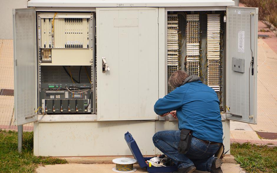 électricien de maintenance Versailles
